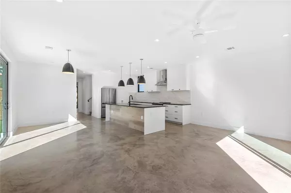Austin, TX 78741,2101 Thrasher LN #1