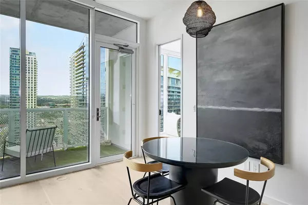 Austin, TX 78701,301 West Ave #2201