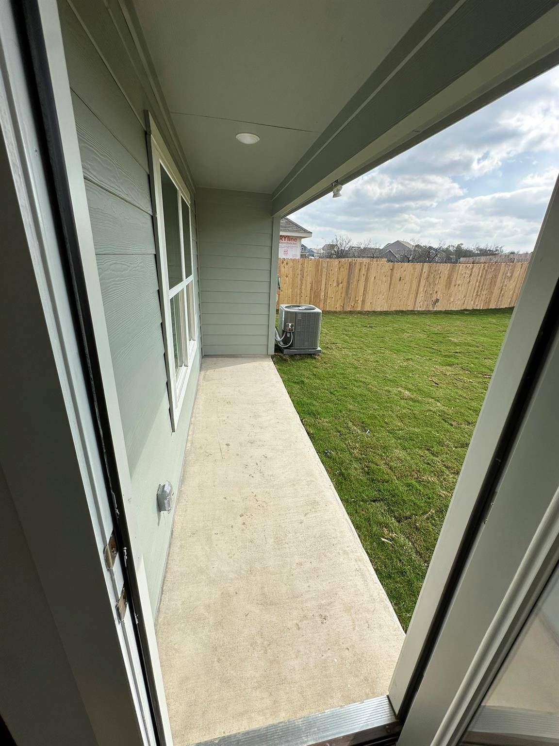 Del Valle, TX 78617,7502 Sparkling Light DR