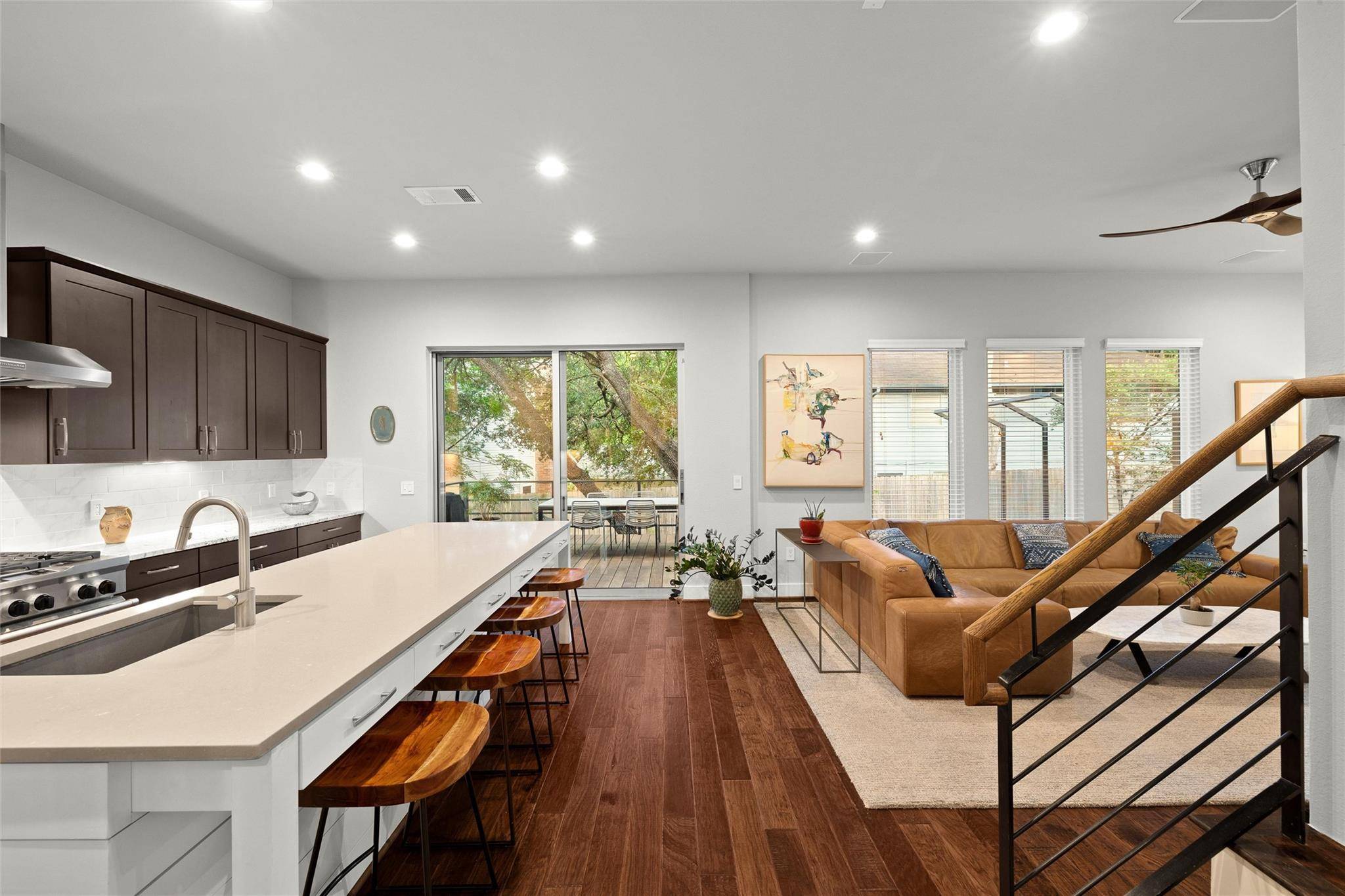 2807 Del Curto RD #G, Austin, TX 78704