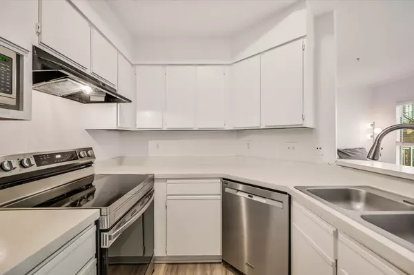 Austin, TX 78730,6000 Shepherd Mountain CV #1805