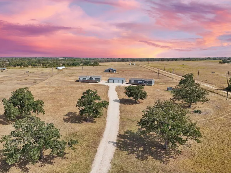 5897 Old Colony Line RD, Lockhart, TX 78644