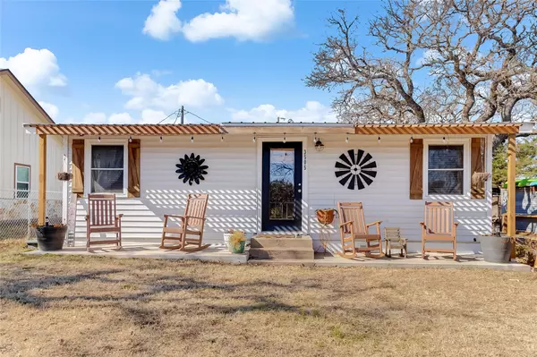 3505 Concho TRL, Kingsland, TX 78639