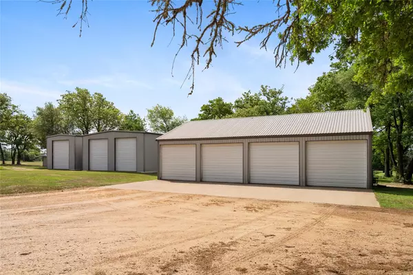 Rockdale, TX 76567,3011 CR 314