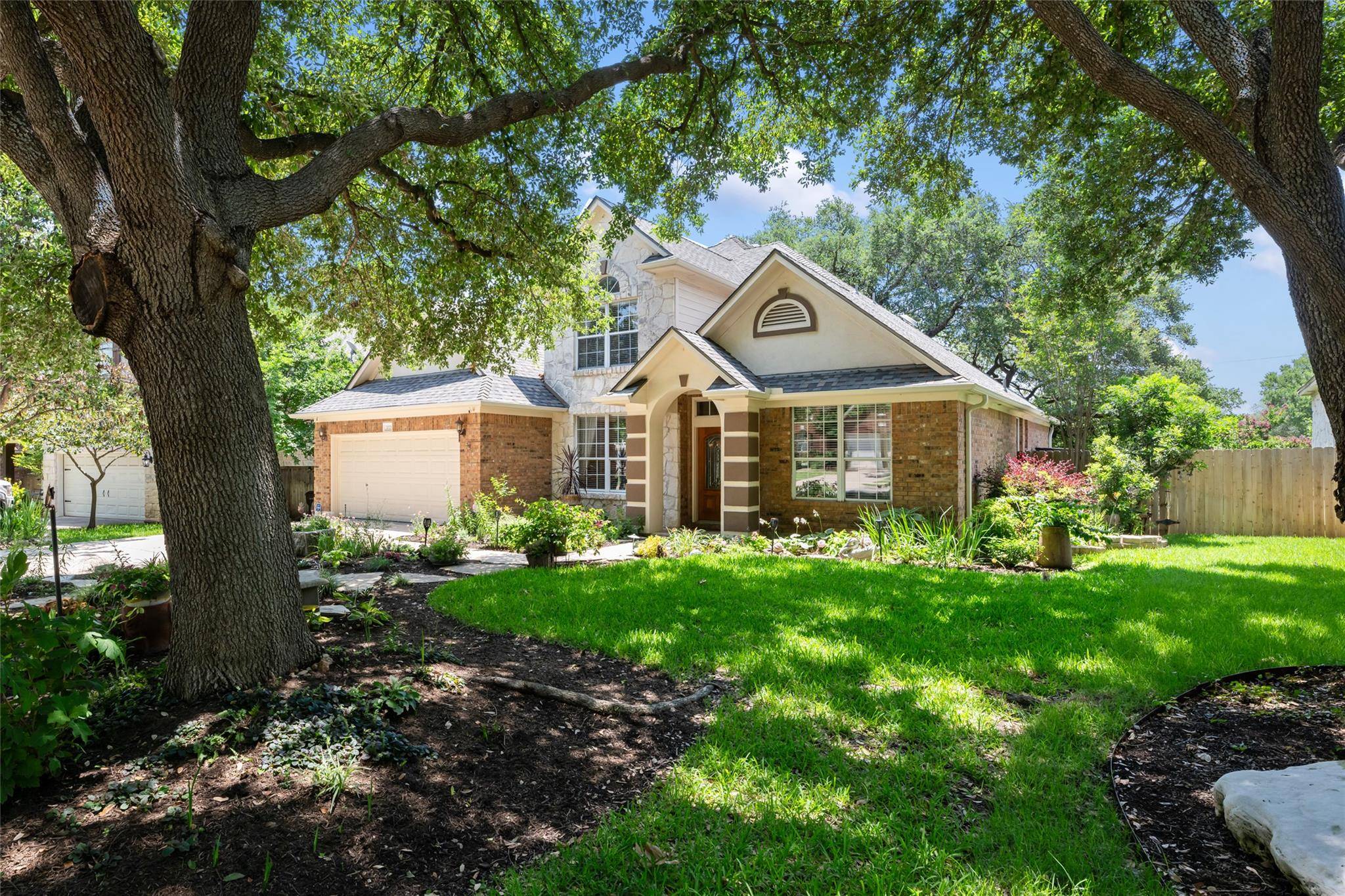 Round Rock, TX 78681,2021 Inverness DR