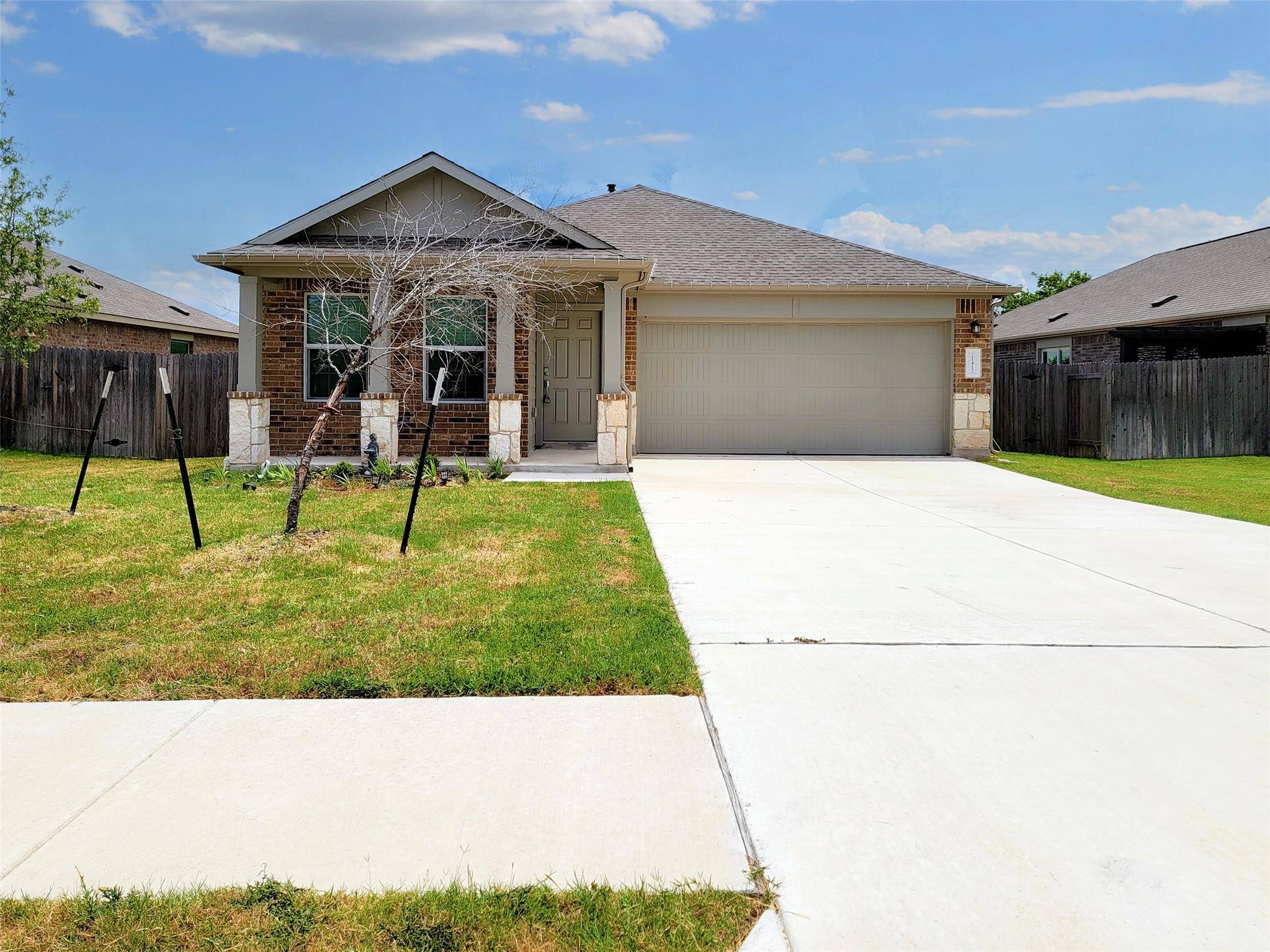 21417 Quick Fox DR, Hutto, TX 78634