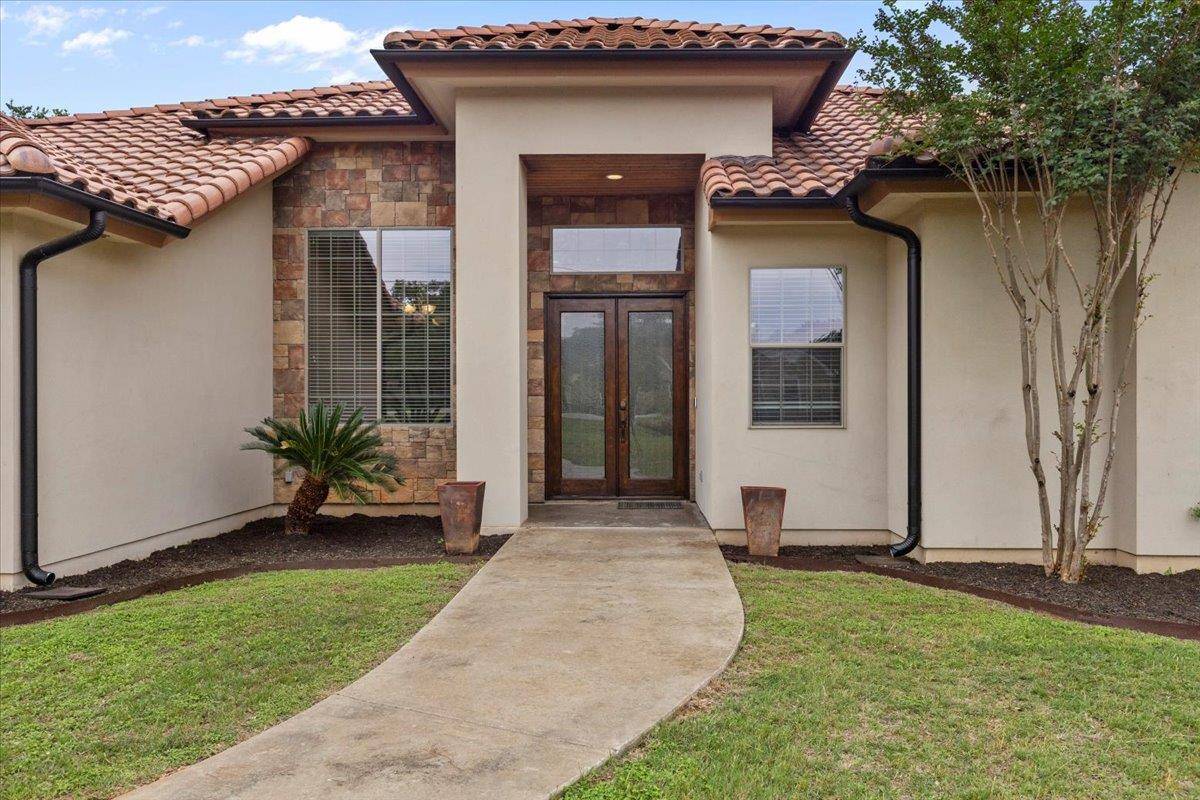 San Marcos, TX 78666,2450 Great Oaks DR