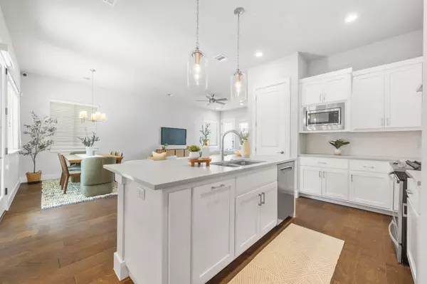 11112 Zimmerman LN #24, Austin, TX 78726