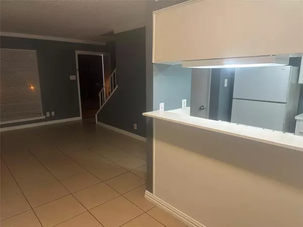 5200 Lancaster CT #B, Austin, TX 78723