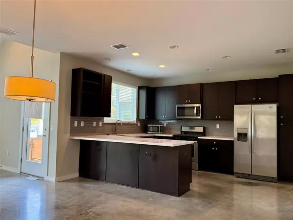 Austin, TX 78745,301 W Stassney LN #19