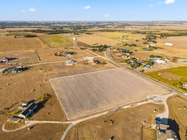 Taylor, TX 76574,100 Battleground CV