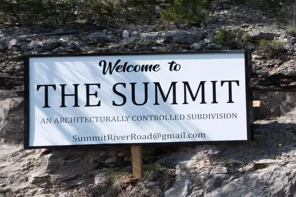 3470 Summit DR, New Braunfels, TX 78132