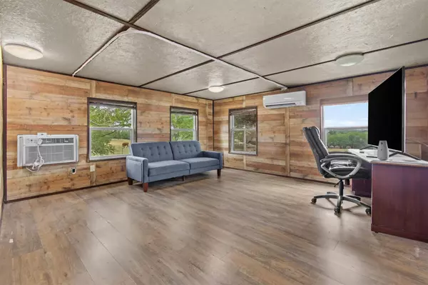 Lockhart, TX 78644,480 Grandpa RD #2