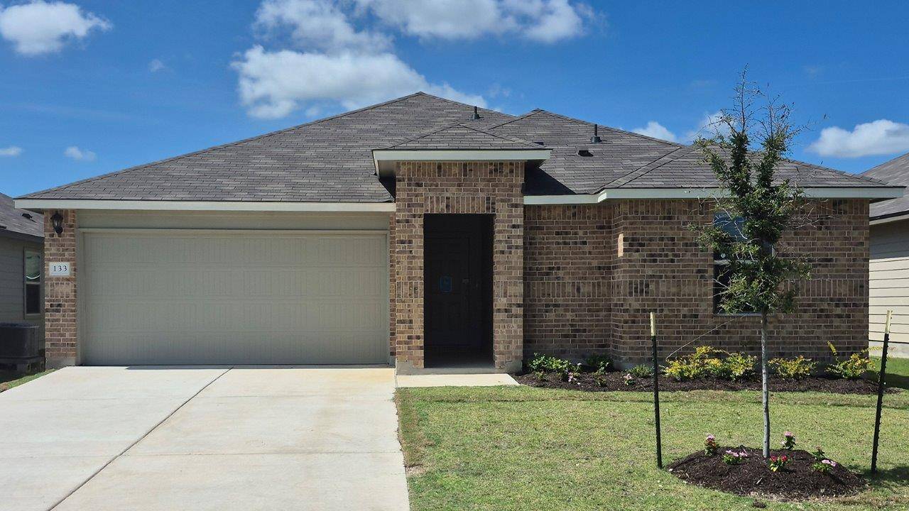 133 Willers RD, Jarrell, TX 76537