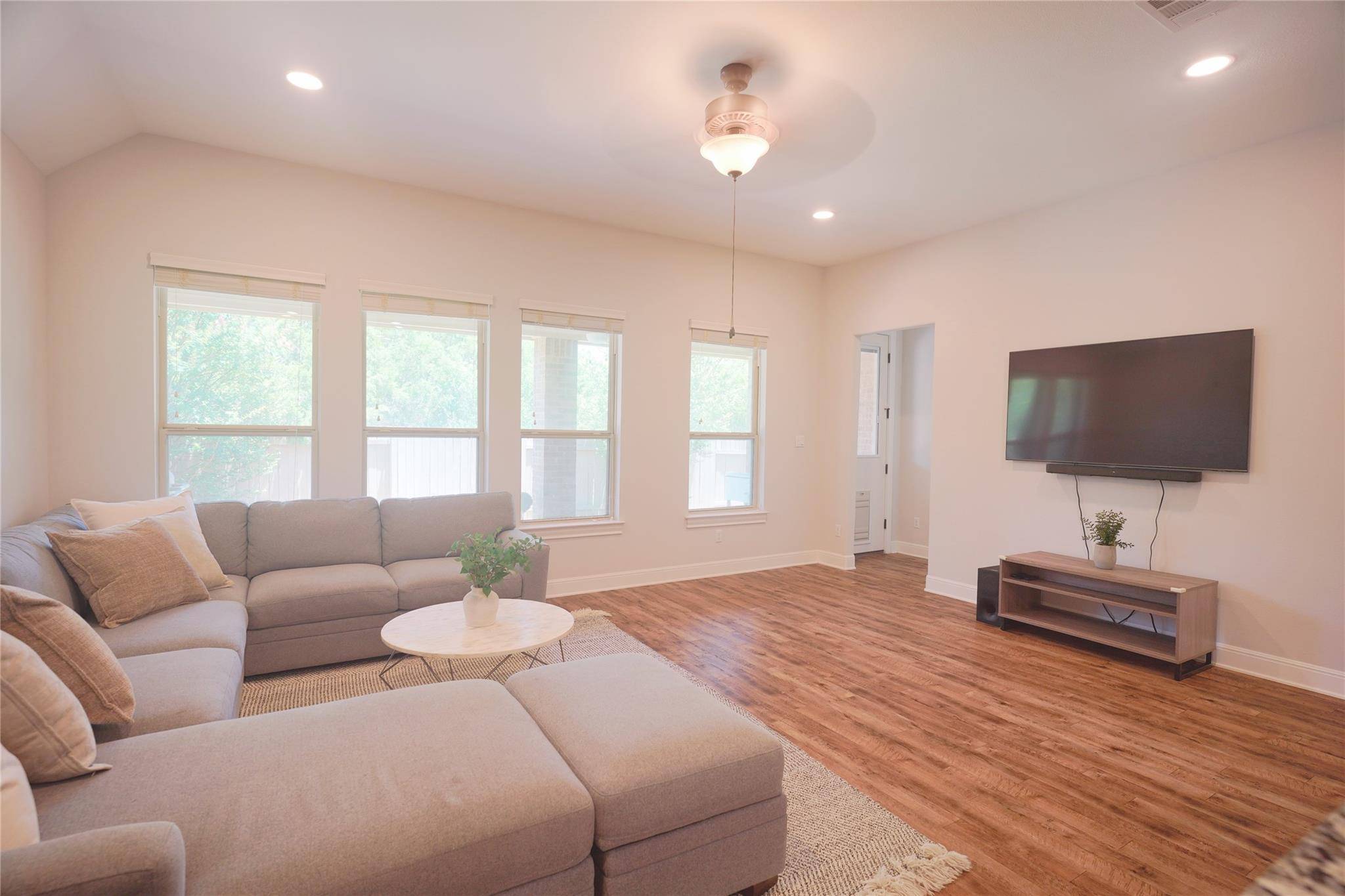 Leander, TX 78641,2301 Yaupon Range DR