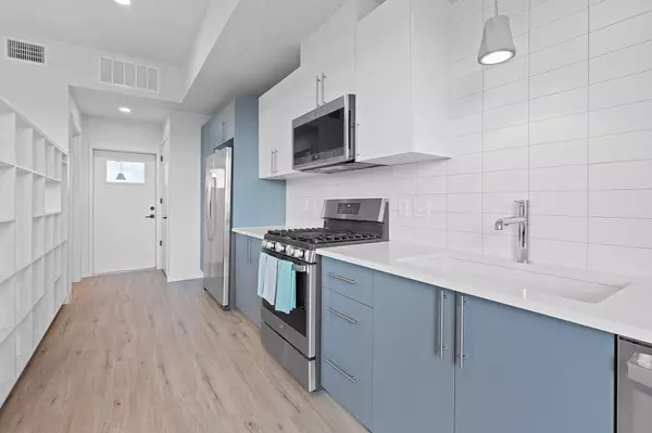 Austin, TX 78704,4004 Banister LN #301