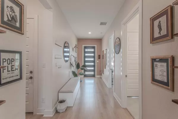 Georgetown, TX 78633,308 Millbend RD