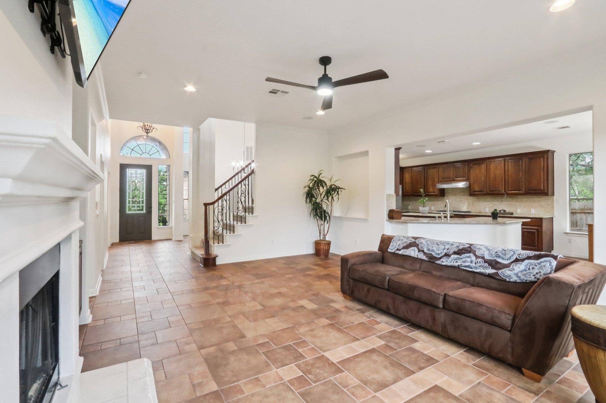 Austin, TX 78732,12404 Calistoga WAY