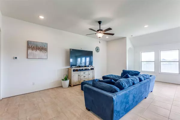 Kyle, TX 78640,874 Spinnaker LOOP