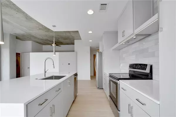 Austin, TX 78701,360 Nueces ST #3601