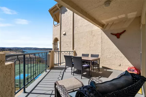 Lago Vista, TX 78645,3404 American DR #3211