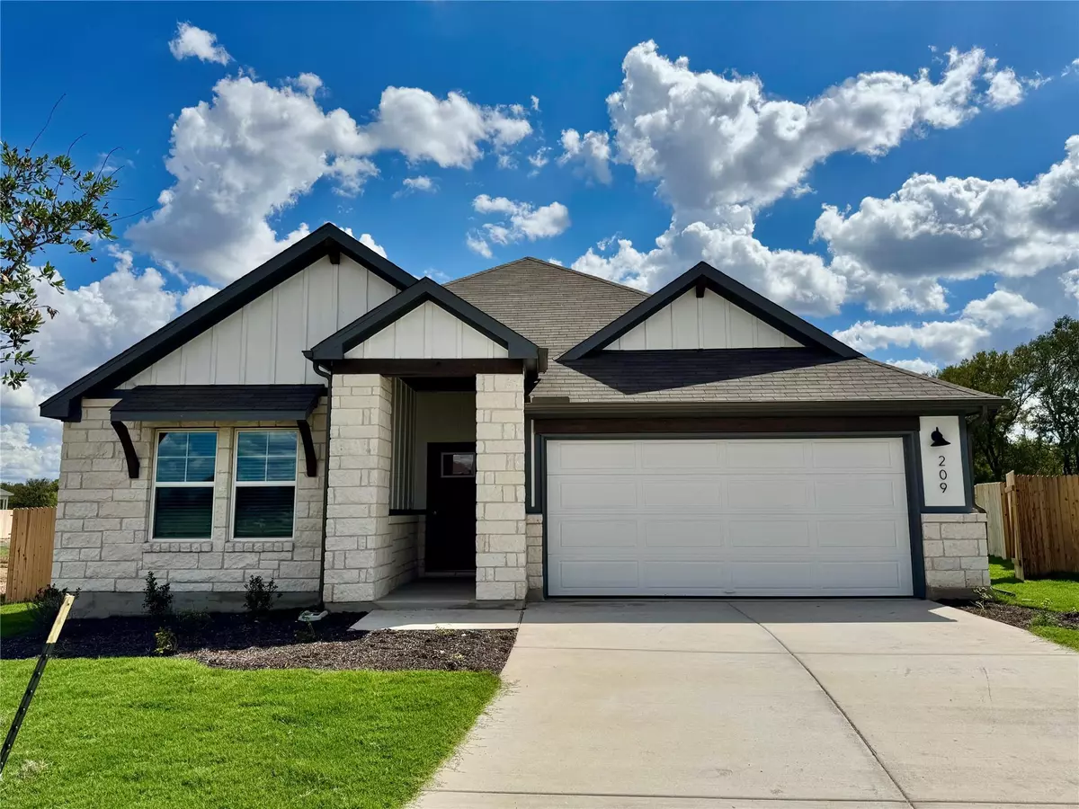 Cedar Creek, TX 78612,209 Coopers Hawk CRST