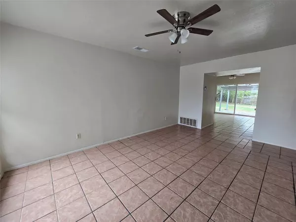 Austin, TX 78753,1109 Village Green DR