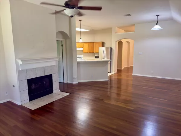 Austin, TX 78749,9214 Sommerland WAY