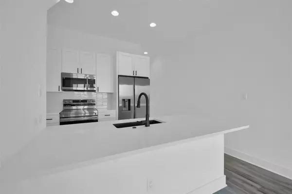 Lago Vista, TX 78645,21200 Portsmouth CV #5