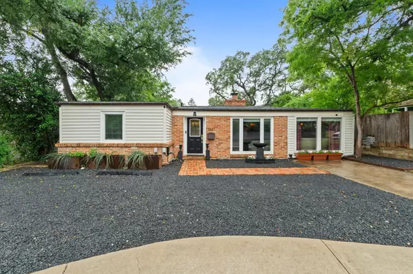 2621 W 45th ST, Austin, TX 78731