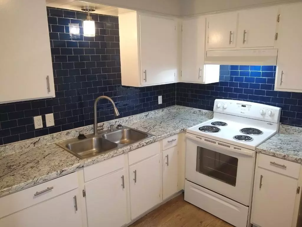 Taylor, TX 76574,1209 Vance Street ST #14