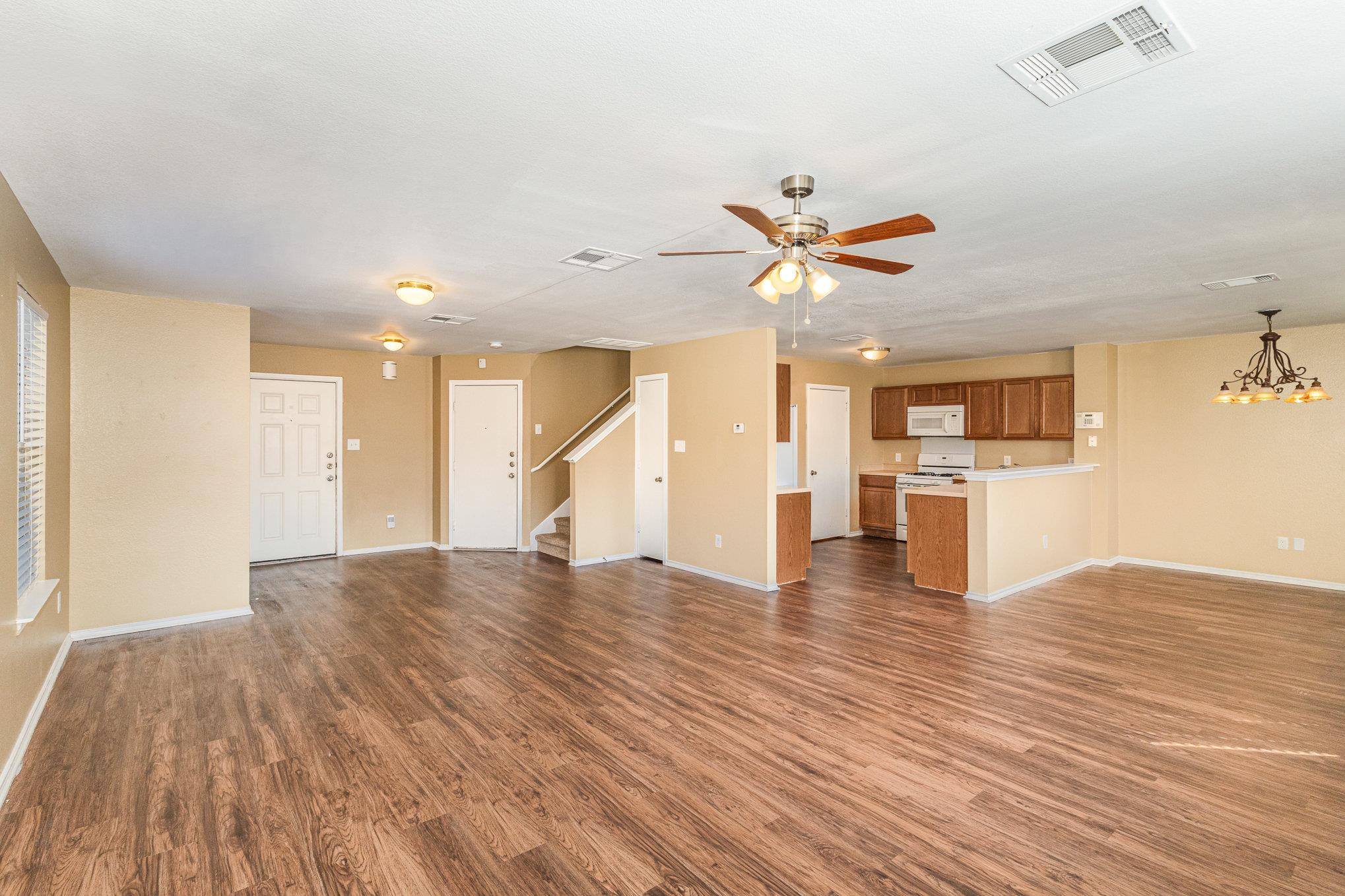 Buda, TX 78610,168 Jack Rabbit LN