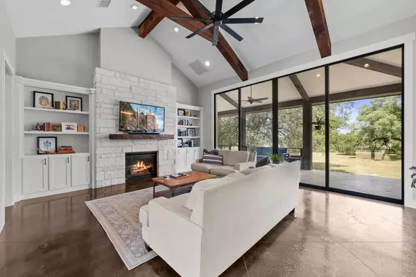 Spicewood, TX 78669,104 Double Horn TRL