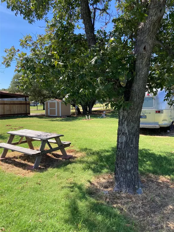 Tow, TX 78672,297 Lakeshore LOOP