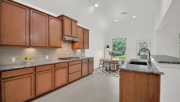 Buda, TX 78610,104 Lost Ridge WAY