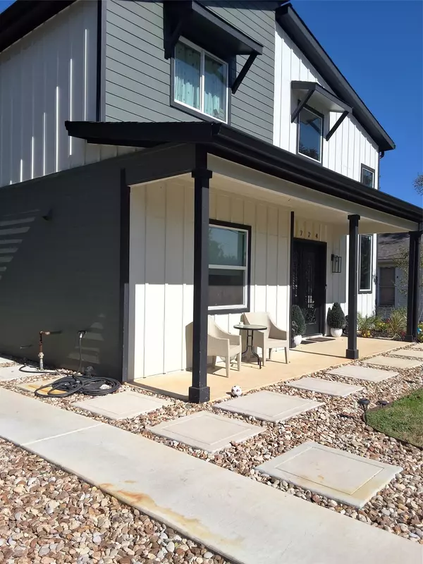 Rockdale, TX 76567,724 Ramsey Ave