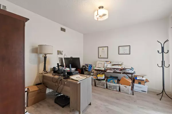 Austin, TX 78702,2117 E Cesar Chavez ST