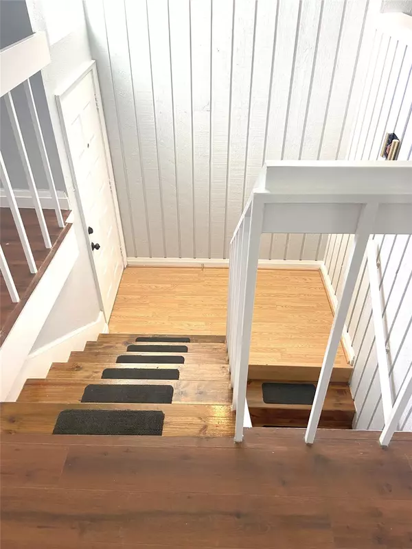 Lakeway, TX 78738,108 World Of Tennis SQ #108C