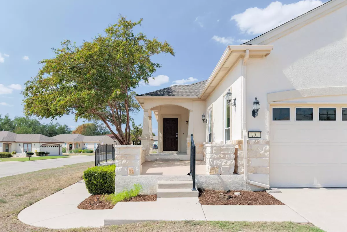 Georgetown, TX 78633,201 Limestone Shoals CT