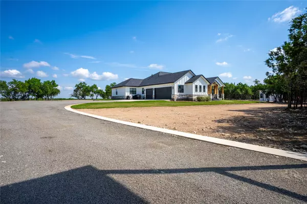 Bertram, TX 78605,444 Flying B Ranch RD
