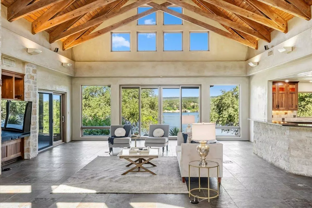 Spicewood, TX 78669,24736 Travis Lakeside CV