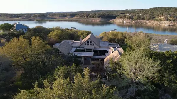Spicewood, TX 78669,24736 Travis Lakeside CV
