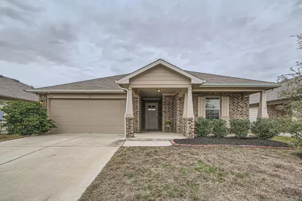 112 Quarton DR, Hutto, TX 78634