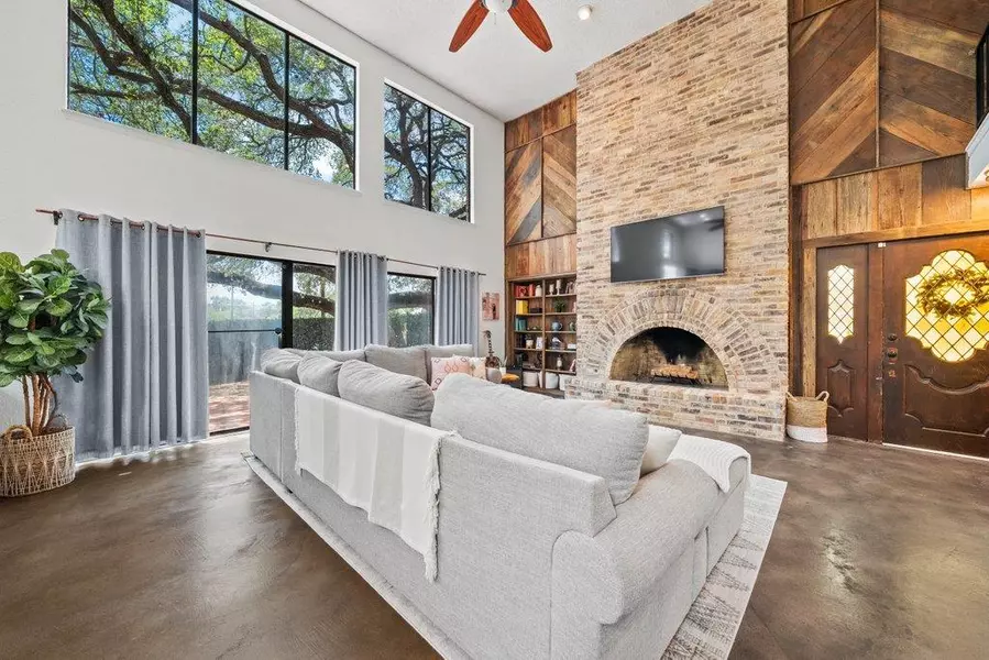 702 California BLVD #702, New Braunfels, TX 78130