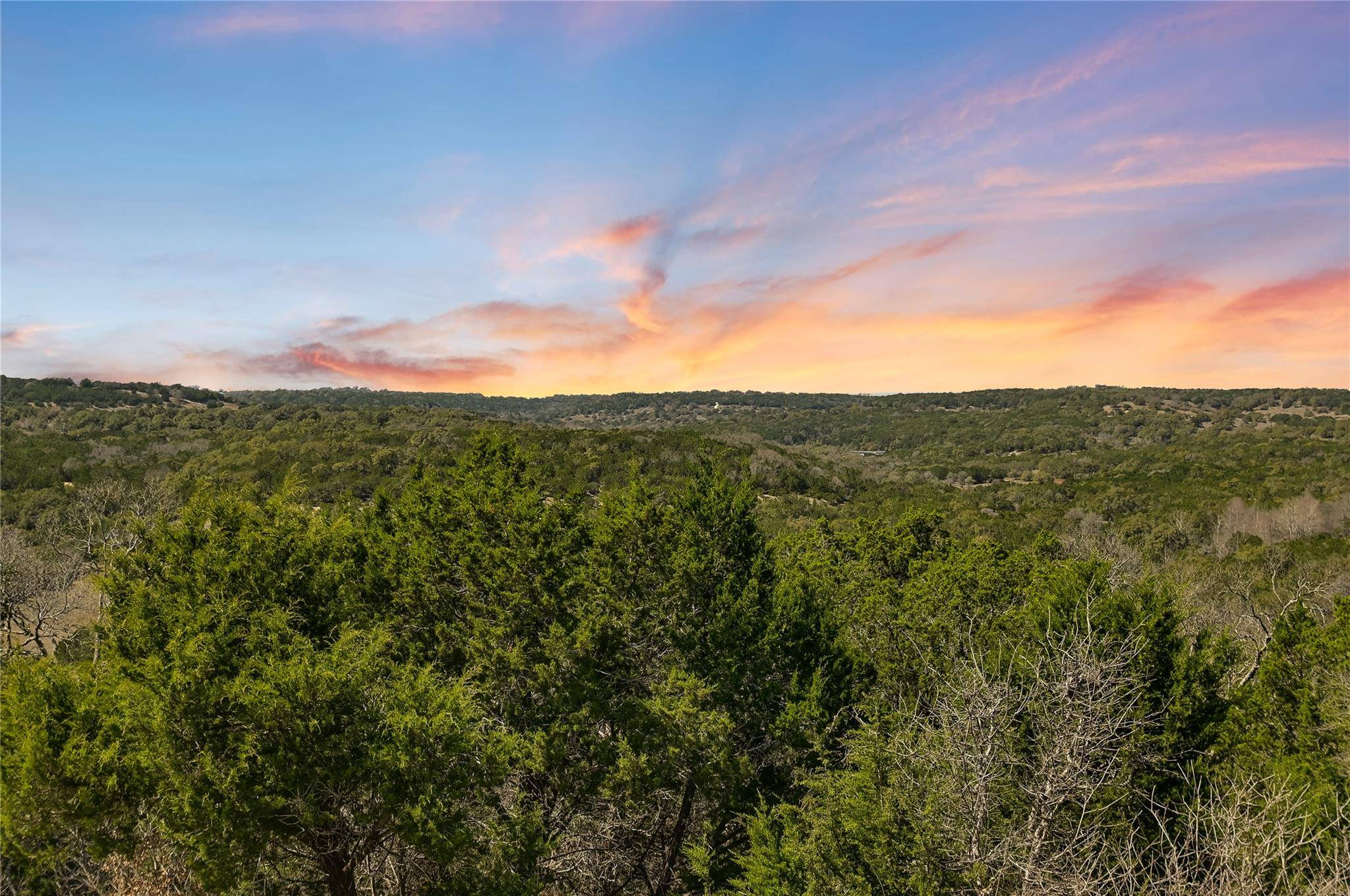 5300 Traviston DR, Austin, TX 78738