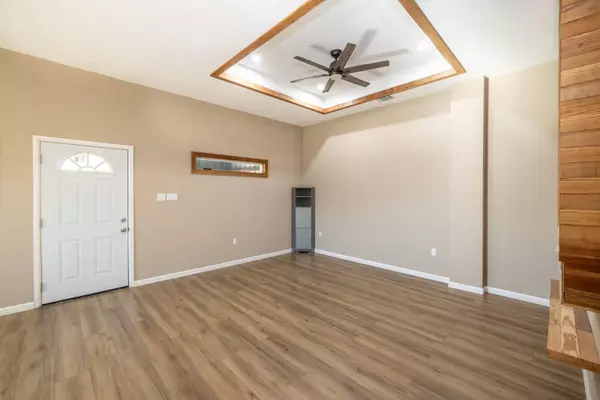 Nordheim, TX 78141,304 E 9th