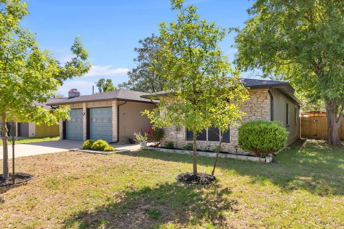 901 Pack Saddle PASS, Round Rock, TX 78681