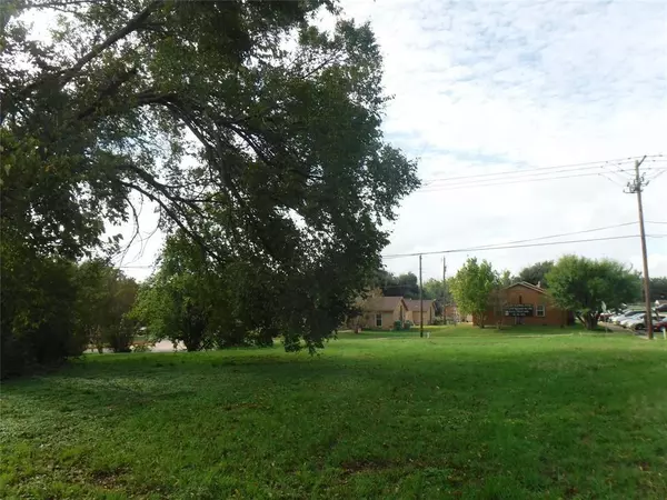 Elgin, TX 78621,524 Old McDade Rd Old McDade RD