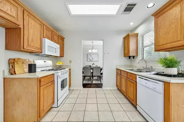 Cedar Park, TX 78613,2008 Heather DR