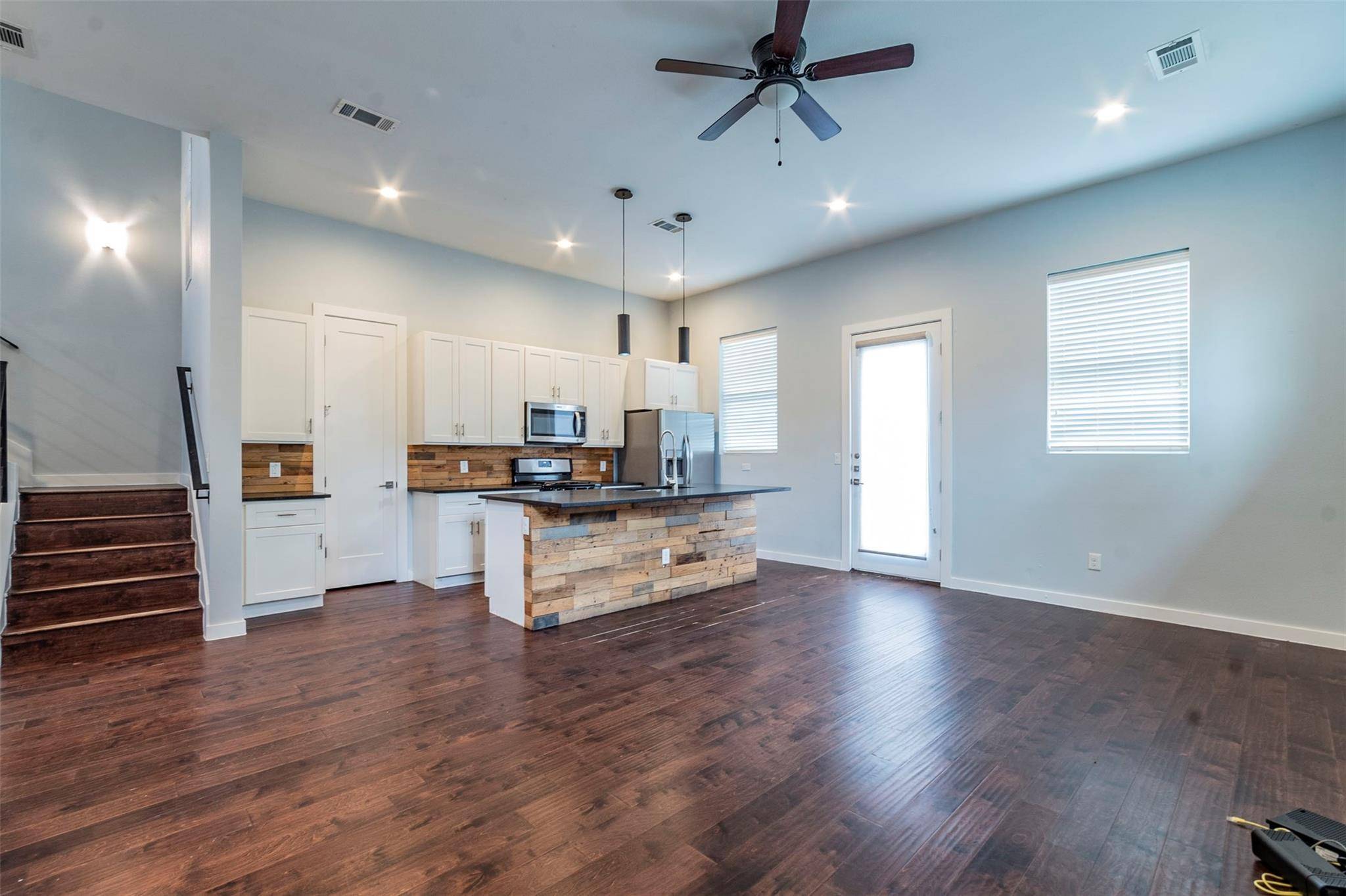 Austin, TX 78752,6405 Chesterfield Ave #B